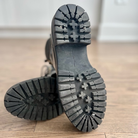 Gianvito Rossi Lace-up Ankle Boots - Picture 5 of 5